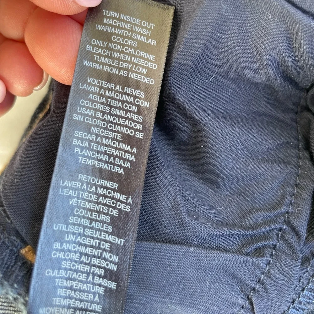 White House Black Market - Slim Jeans - Size 4 R